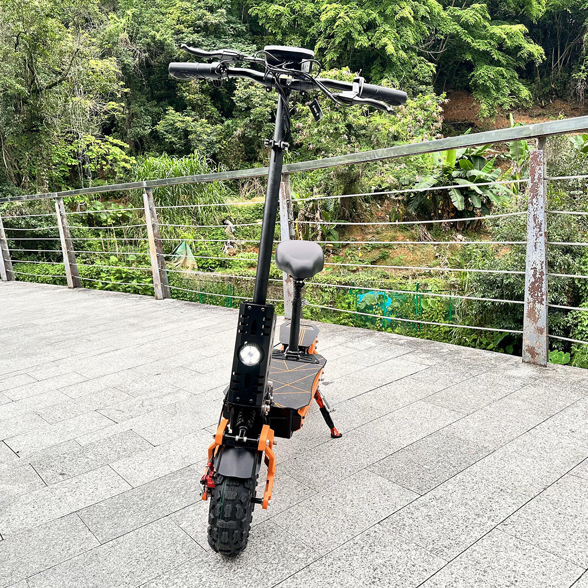 Electric Scooter with Seat and lights